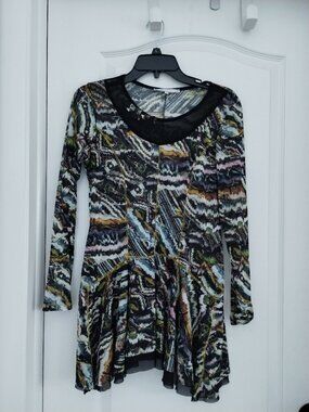 Ladies colorful tee/top